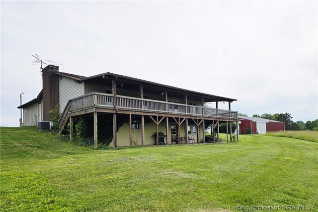 5750 Shewmaker Lane SE, Elizabeth, IN 47117