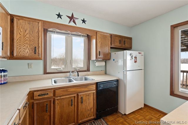 5750 Shewmaker Lane SE, Elizabeth, IN 47117