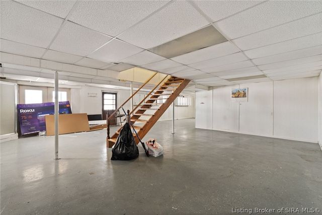 5750 Shewmaker Lane SE, Elizabeth, IN 47117