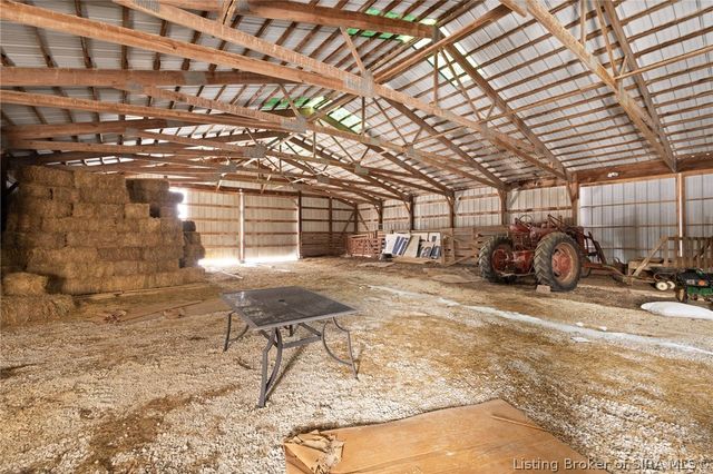 5750 Shewmaker Lane SE, Elizabeth, IN 47117