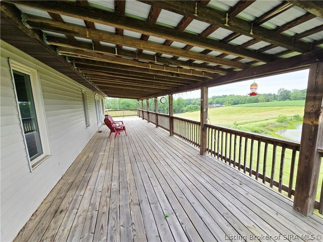 5750 Shewmaker Lane SE, Elizabeth, IN 47117