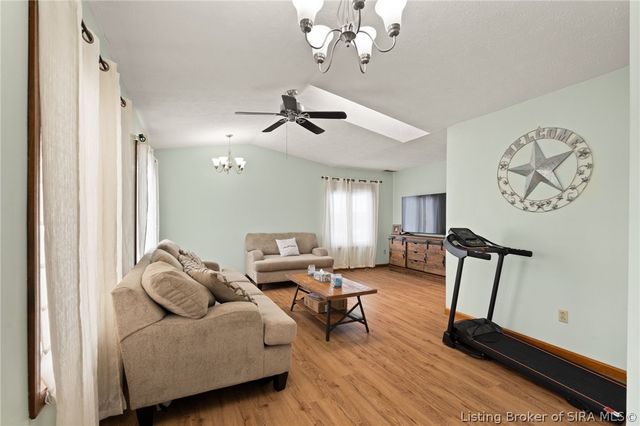 5750 Shewmaker Lane SE, Elizabeth, IN 47117