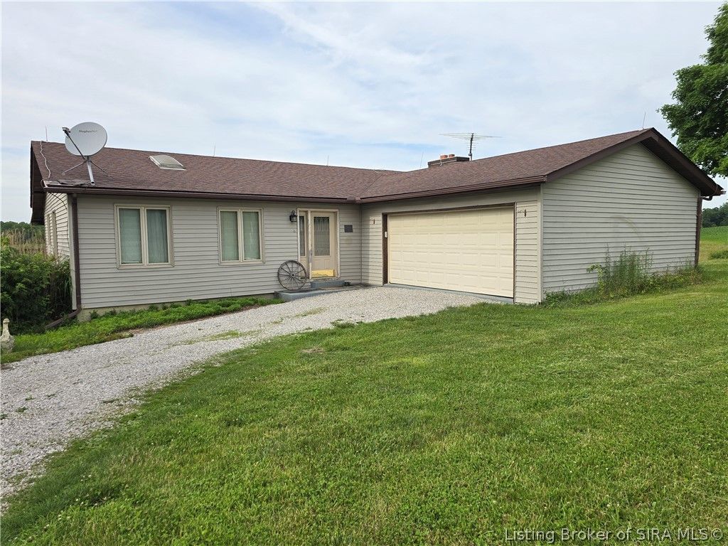 5750 Shewmaker Lane SE, Elizabeth, IN 47117
