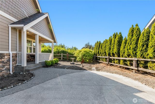 2777 Jessie Court, Ferndale, WA 98248
