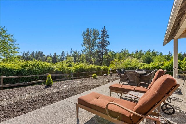2777 Jessie Court, Ferndale, WA 98248