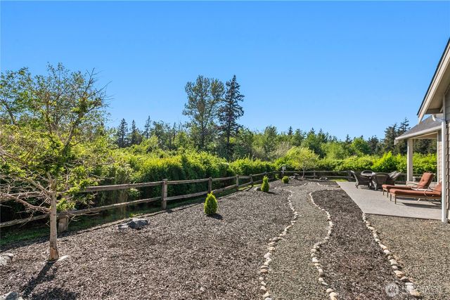 2777 Jessie Court, Ferndale, WA 98248
