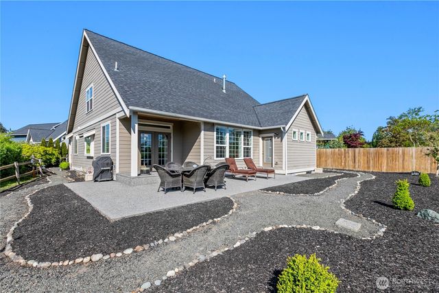 2777 Jessie Court, Ferndale, WA 98248