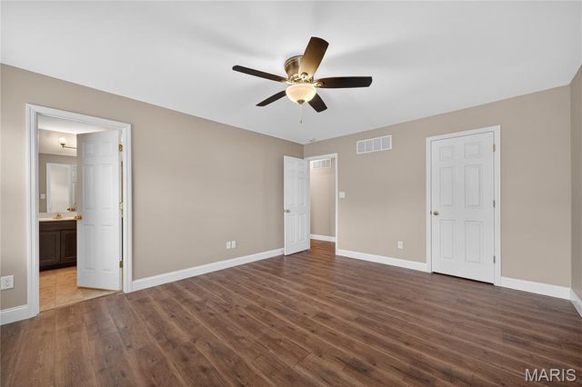 125 Hidden Bluffs Drive, Lake St Louis, MO 63367