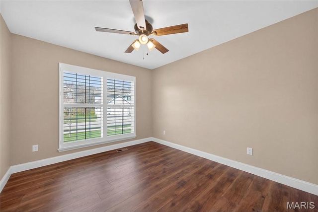 125 Hidden Bluffs Drive, Lake St Louis, MO 63367