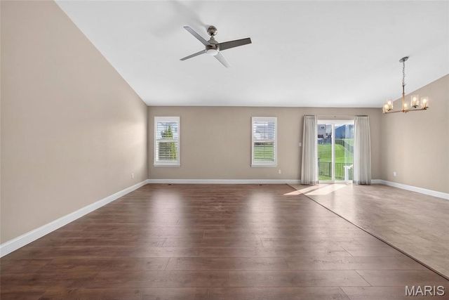 125 Hidden Bluffs Drive, Lake St Louis, MO 63367