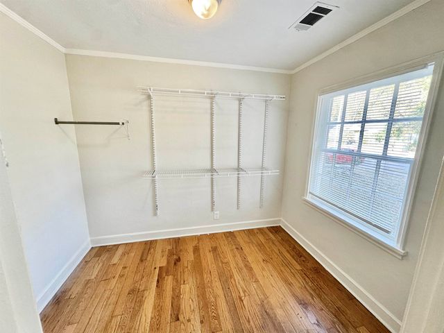 3880 SPOTTSWOOD AVE, Memphis, TN 38111