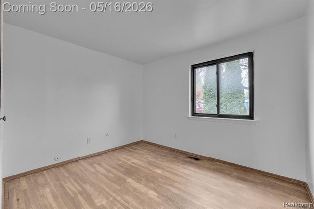 11 Faust Court, Ann Arbor, MI 48108