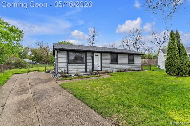 11 Faust Court, Ann Arbor, MI 48108