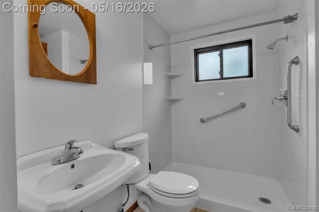 11 Faust Court, Ann Arbor, MI 48108