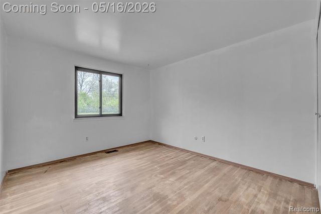 11 Faust Court, Ann Arbor, MI 48108