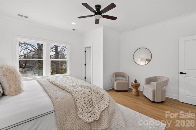 216 Lander Street, Charlotte, NC 28208