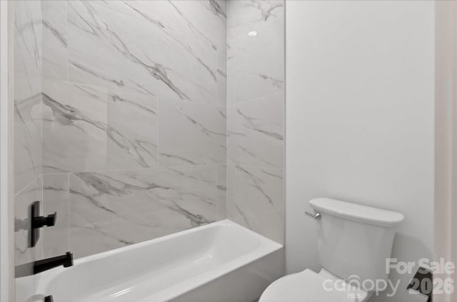 216 Lander Street, Charlotte, NC 28208