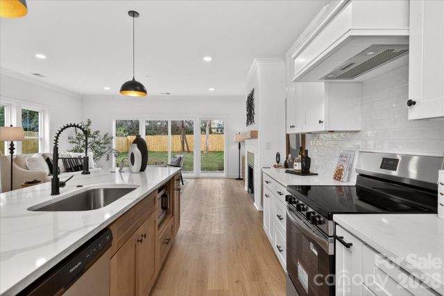 216 Lander Street, Charlotte, NC 28208