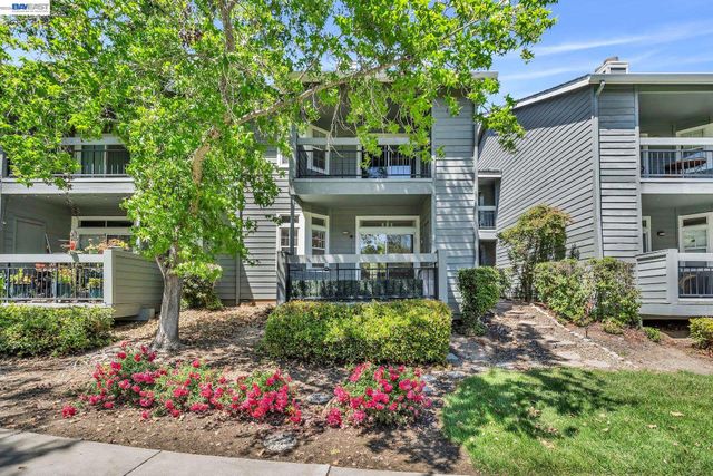 8170 Mountain View Dr C, Pleasanton, CA 94588