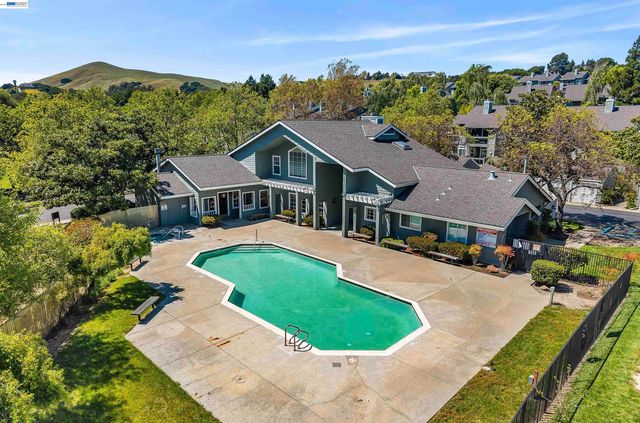 8170 Mountain View Dr C, Pleasanton, CA 94588