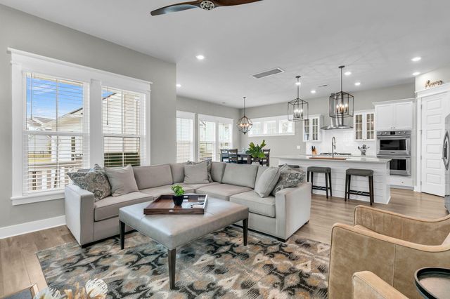 4046 Maidstone Drive, Mount Pleasant, SC 29466