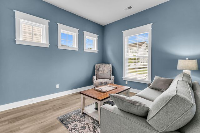 4046 Maidstone Drive, Mount Pleasant, SC 29466