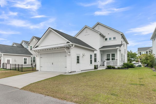4046 Maidstone Drive, Mount Pleasant, SC 29466