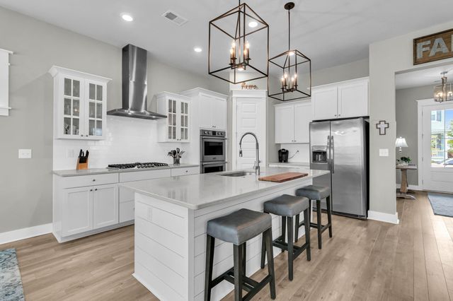 4046 Maidstone Drive, Mount Pleasant, SC 29466