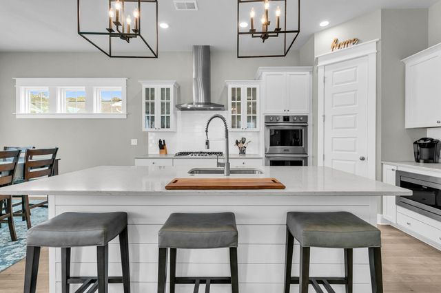 4046 Maidstone Drive, Mount Pleasant, SC 29466