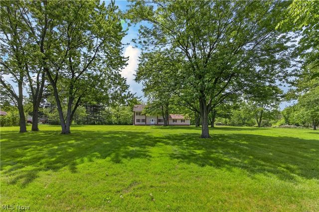 16519 Albion Road, Strongsville, OH 44136