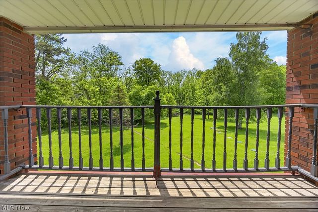 16519 Albion Road, Strongsville, OH 44136