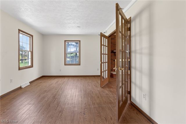 16519 Albion Road, Strongsville, OH 44136
