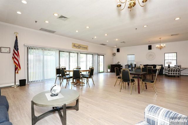 16-3 Tamaron Drive, Waldwick, NJ 07463