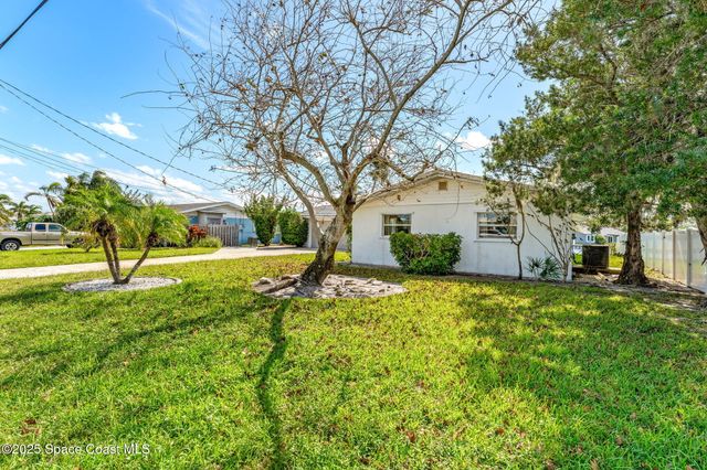 272 Bahama Boulevard, Cocoa Beach, FL 32931