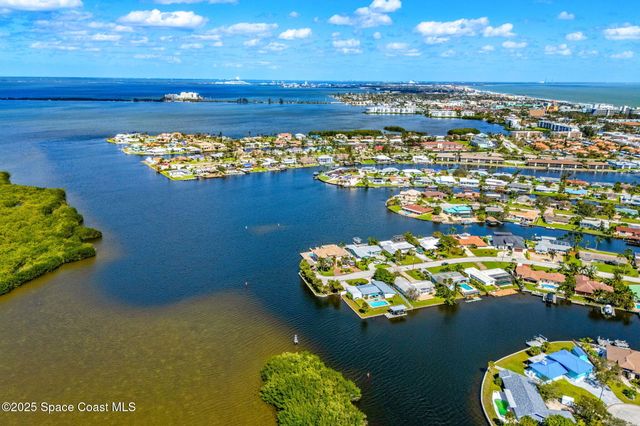 272 Bahama Boulevard, Cocoa Beach, FL 32931