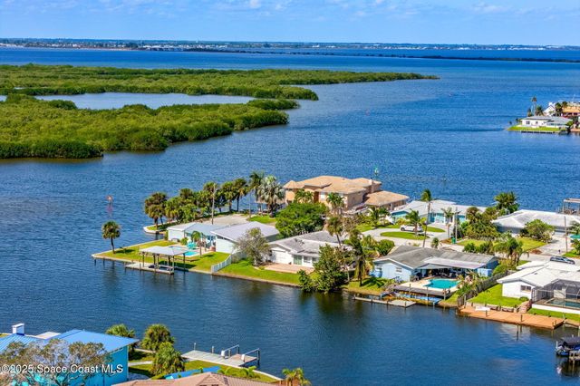 272 Bahama Boulevard, Cocoa Beach, FL 32931