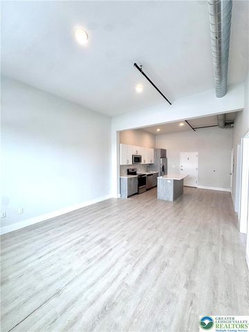 207 North Front Street 204, Allentown City, PA 18102