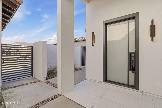 1853 POMMEL Place, El Paso, TX 79911