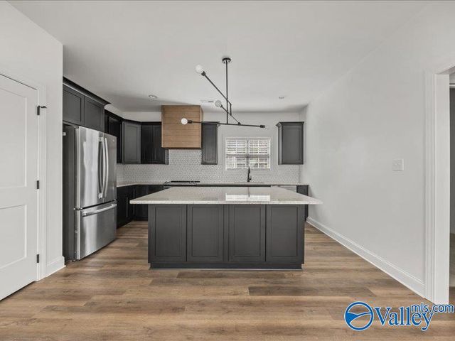 2907 7th Avenue SW, Huntsville, AL 35805