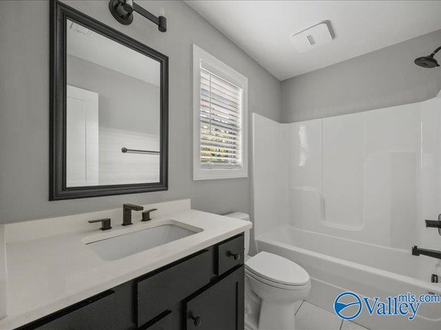 2907 7th Avenue SW, Huntsville, AL 35805