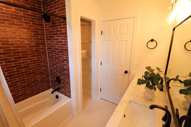 119 Susan Dr, Hendersonville, TN 37075