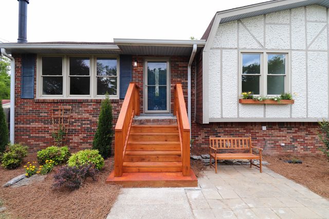 119 Susan Dr, Hendersonville, TN 37075
