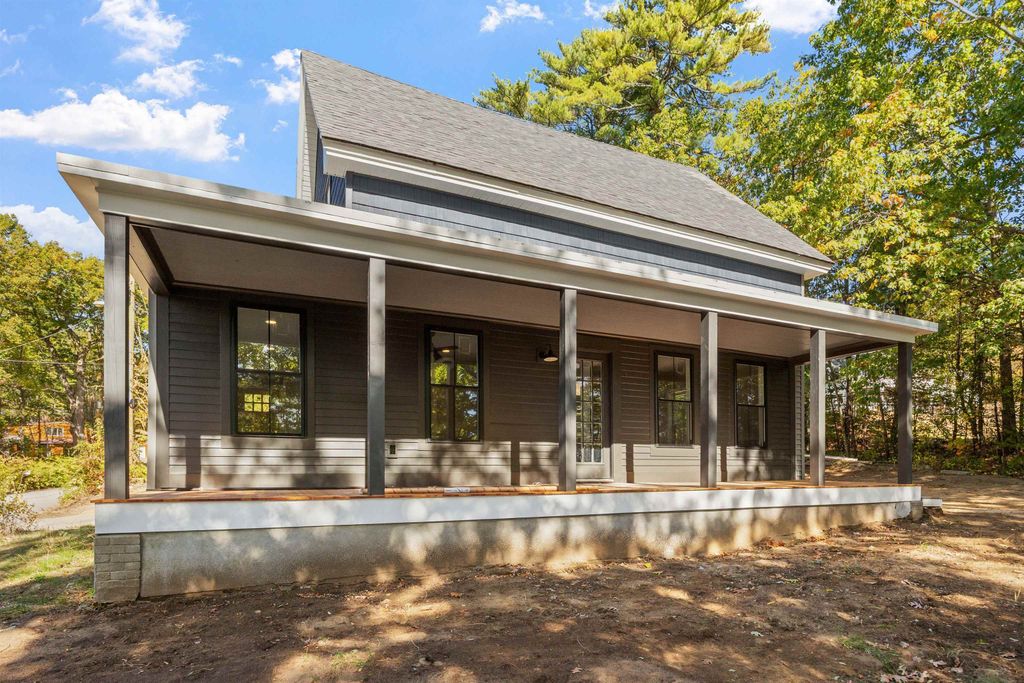 7 Mudgett Avenue, Meredith, NH 03253