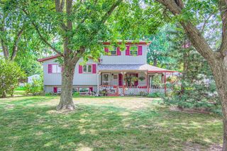 17121 Ozark Avenue, Tinley Park, IL 60477