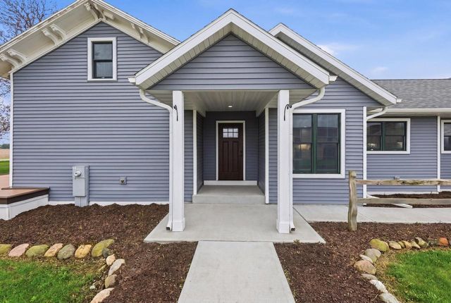 413 N Tarrant Road, Janesville, WI 53546