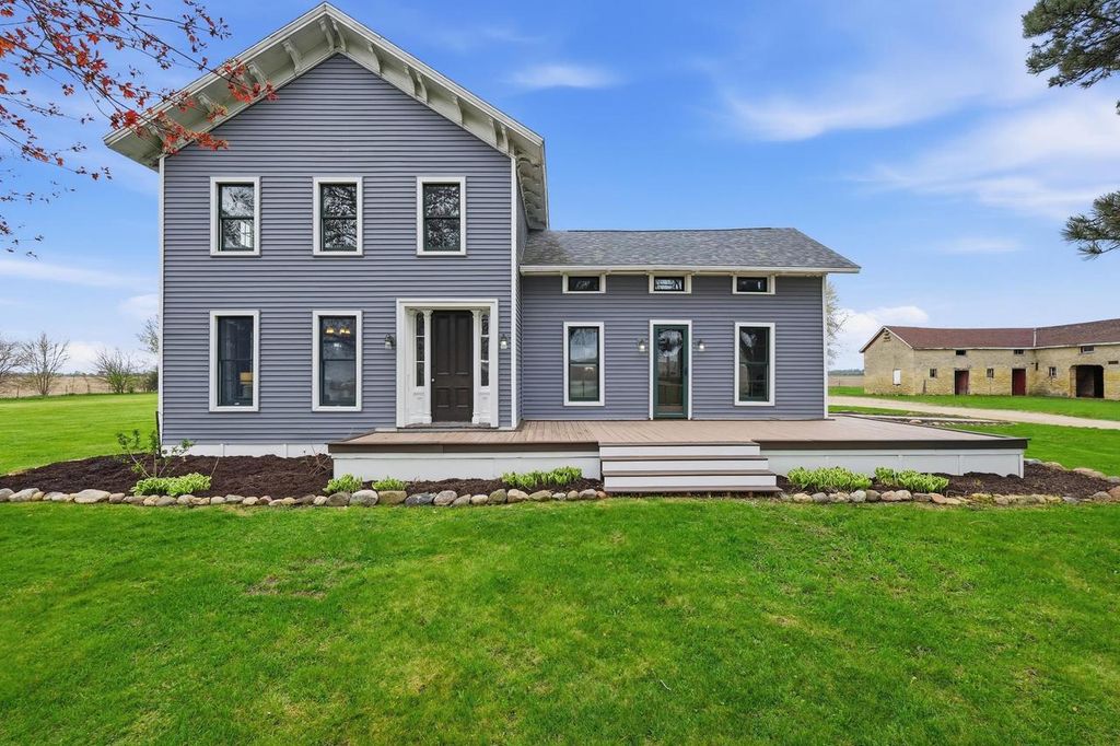 413 N Tarrant Road, Janesville, WI 53546