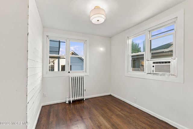 162 Concord Avenue, Leonardo, NJ 07737