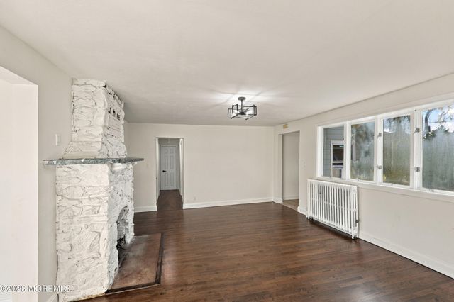 162 Concord Avenue, Leonardo, NJ 07737