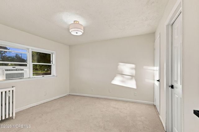 162 Concord Avenue, Leonardo, NJ 07737