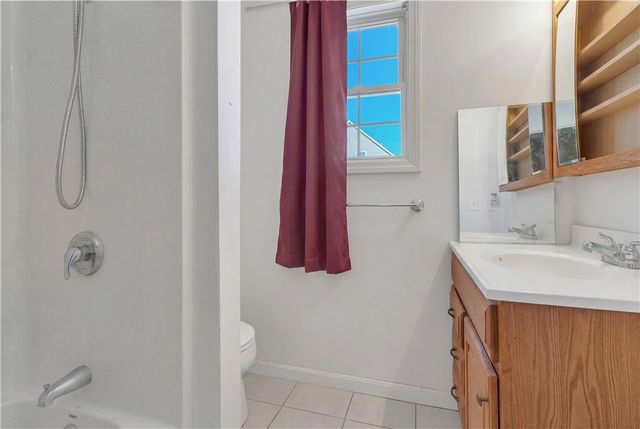 414 Rhode Island Avenue, Woonsocket, RI 02895